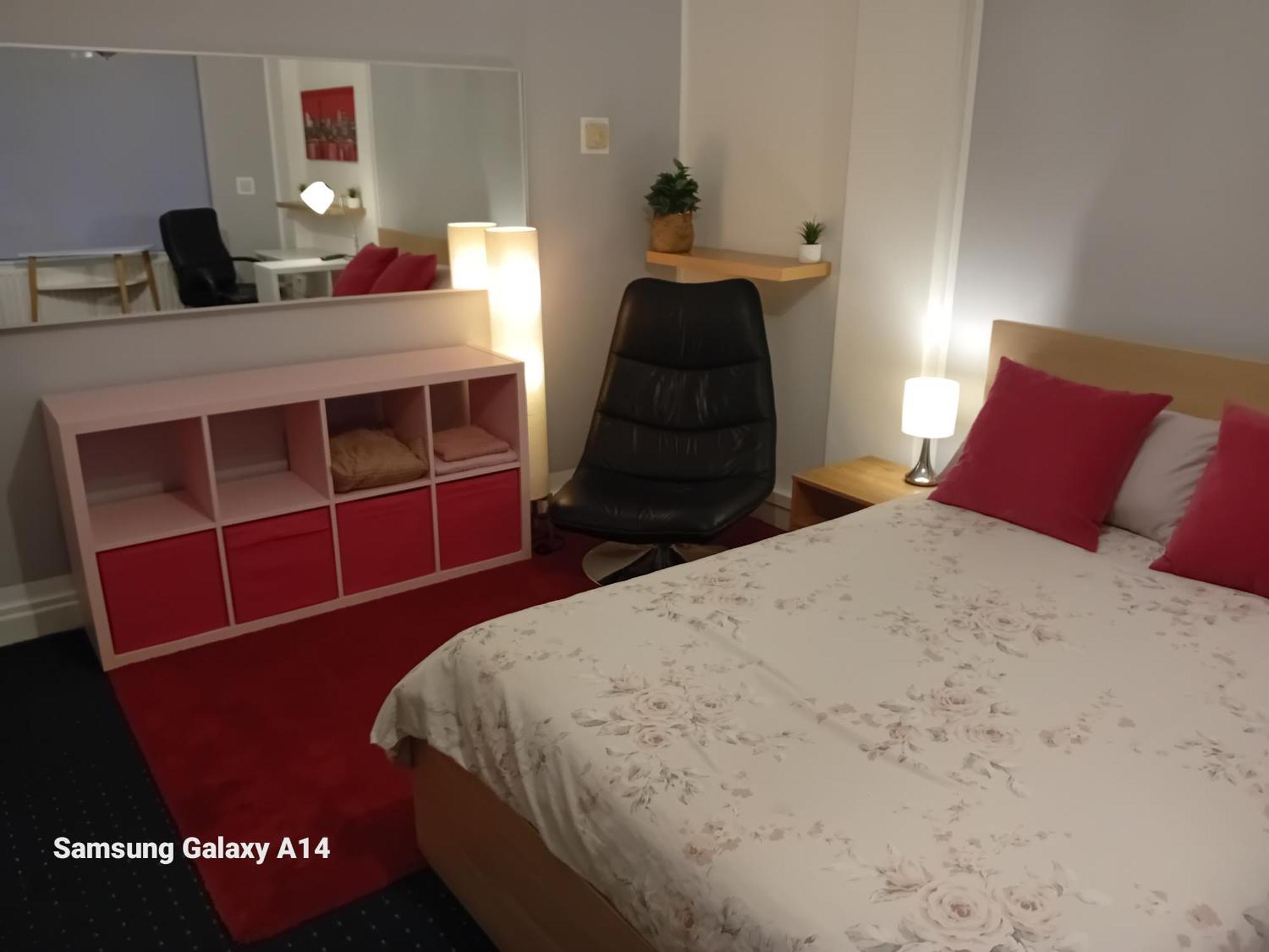 63 John Aird Court Daire Londra Dış mekan fotoğraf