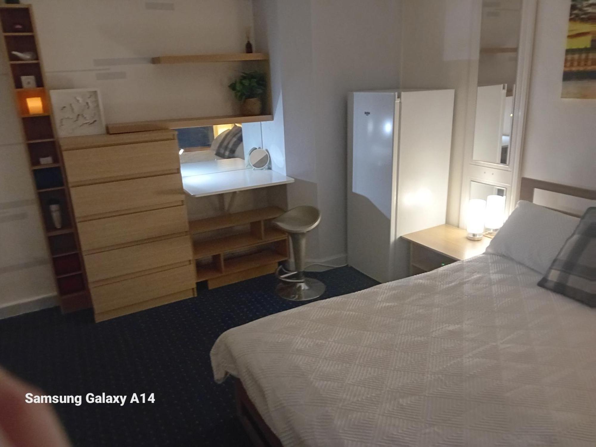63 John Aird Court Daire Londra Dış mekan fotoğraf
